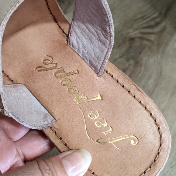 NWOT! Free People Sandals - Picture 8 of 12